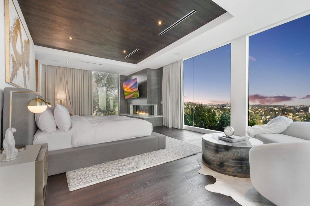 Hollywood Heights House | Los Tilos