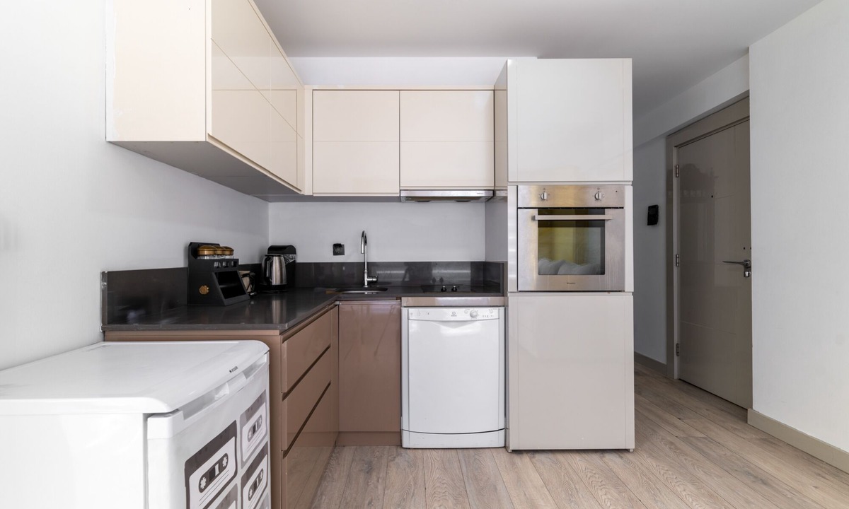 Kepez Apartment | Comfy Residence Flat 3 min to Mall of Antalya