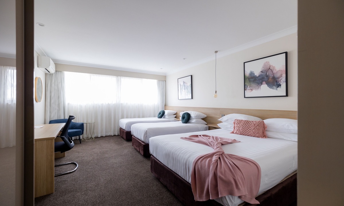 Orange Hotel | Central Caleula Motor Lodge