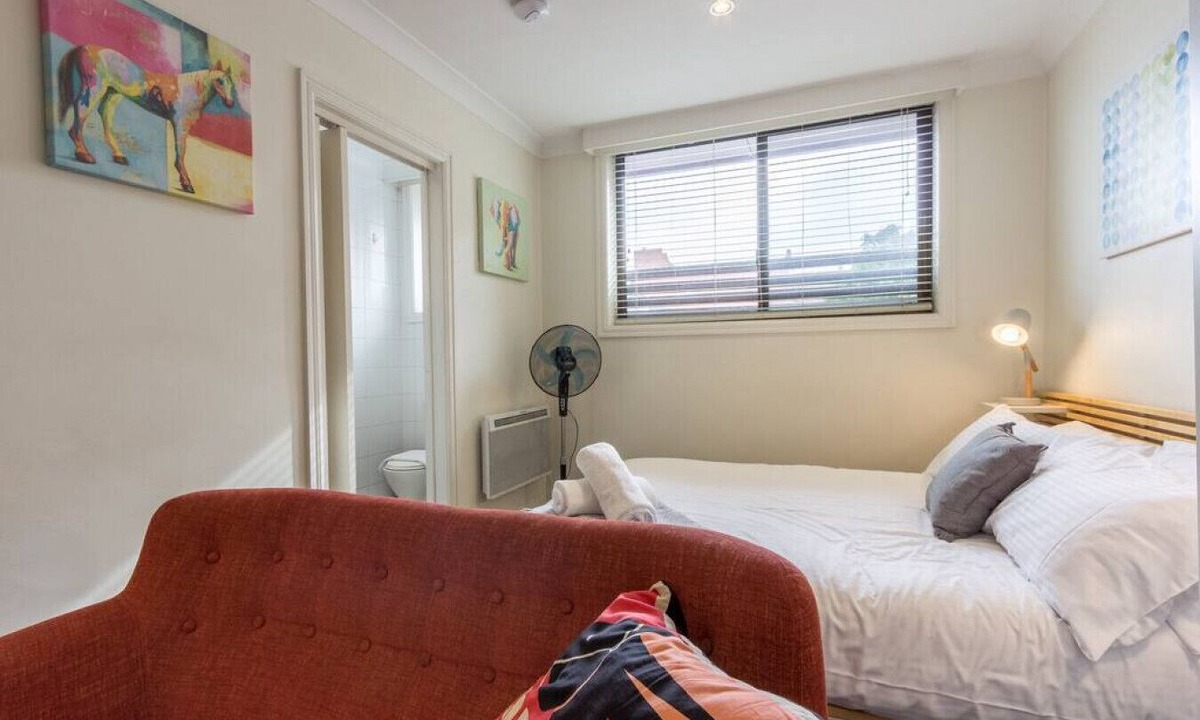 Fitzroy Apartment | 5MOOR · Studio Apartment in the heart of Fitzroy