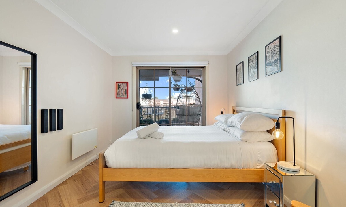 Watson Apartment | 3-Bed Apartment in Holiday Style Resort with Pool