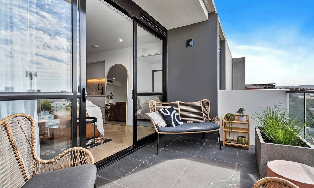 Hobart Central Business District Apartment | Cityscape at The Elliott in the Heart of Hobart