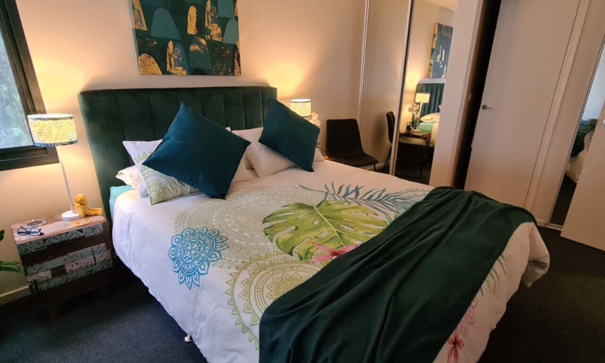 City East Apartment | Stunning 2BR Apt in the Heart of Canberra City