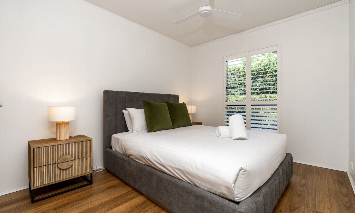 Kingston Apartment | Modern Apt | 2 mins to Kingston Foreshore!