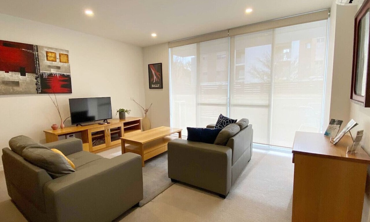 Phillip Apartment | 2BR Light-Filled and Cosy Apartment