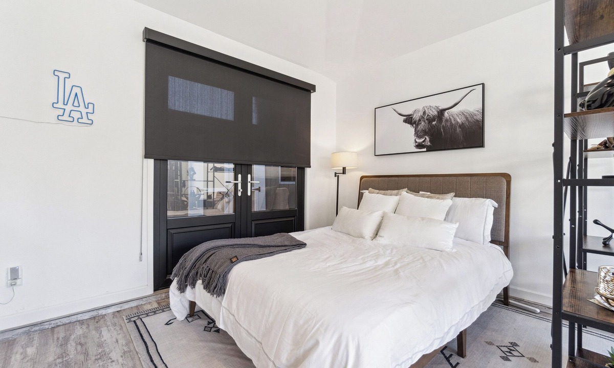 Westchester Apartment | Studio GuestHouse in Los Angeles near LMU, 5 min from LAX.