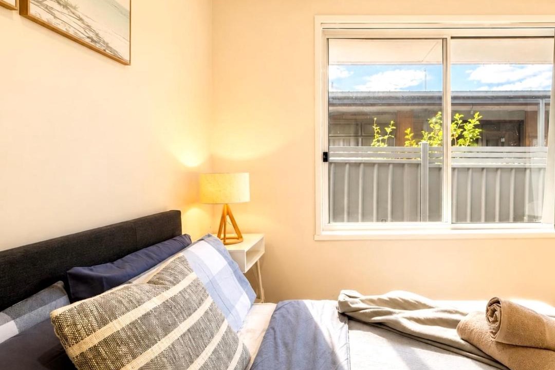 Jacana House | Convenient Melbourne Stay Near Airport