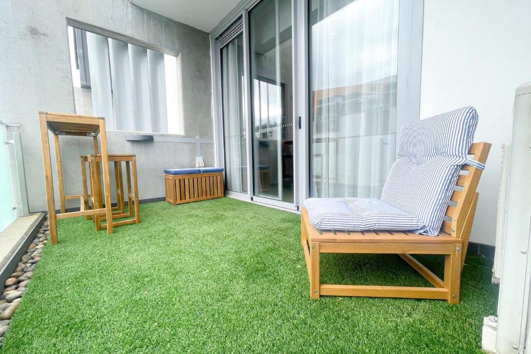 Kingston Apartment | Canberra, Kingston Foreshore Lakeside Escape