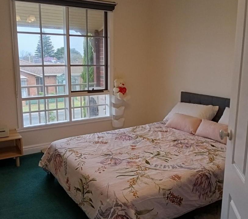 Lakes Entrance House | Federation Style 4 bedroom House with Ocean View