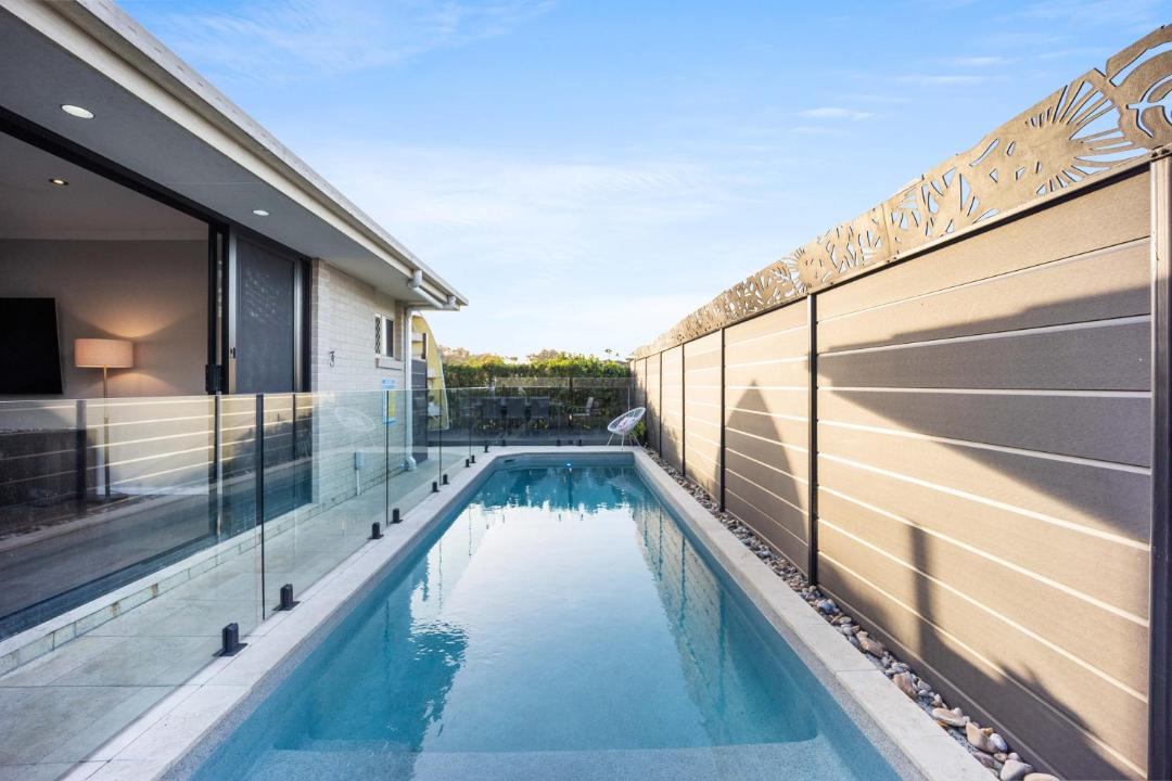 Gold Coast House | Homestead Spacious home for 12 with pool