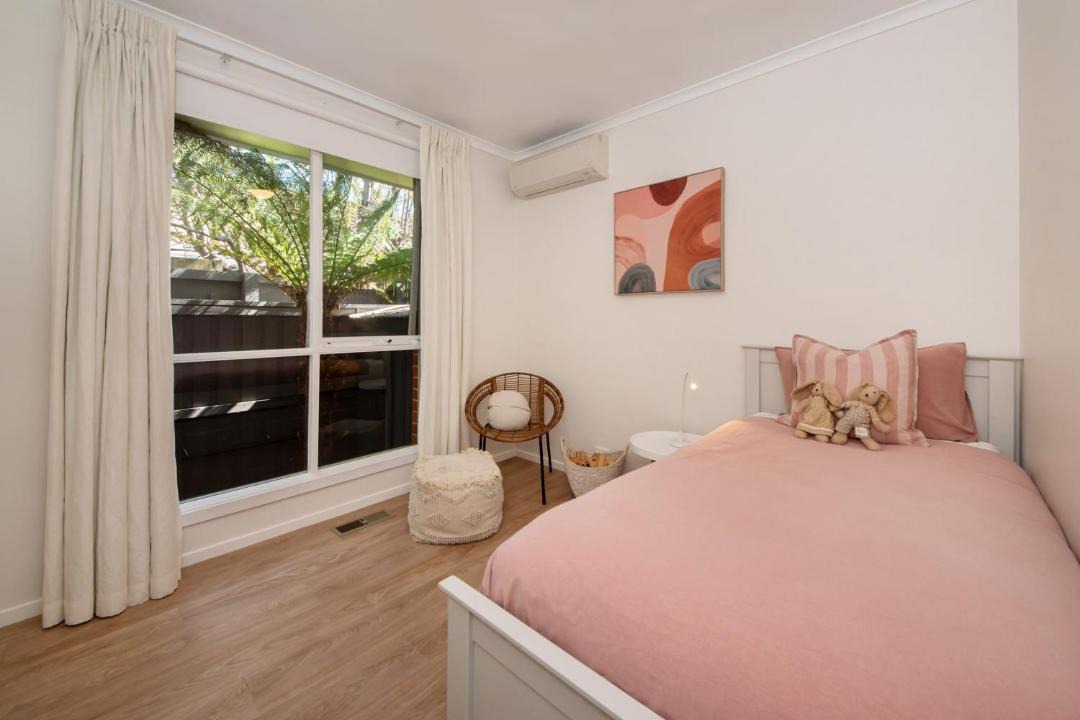 Hampton House | Charming Cottage in Beautiful Hampton