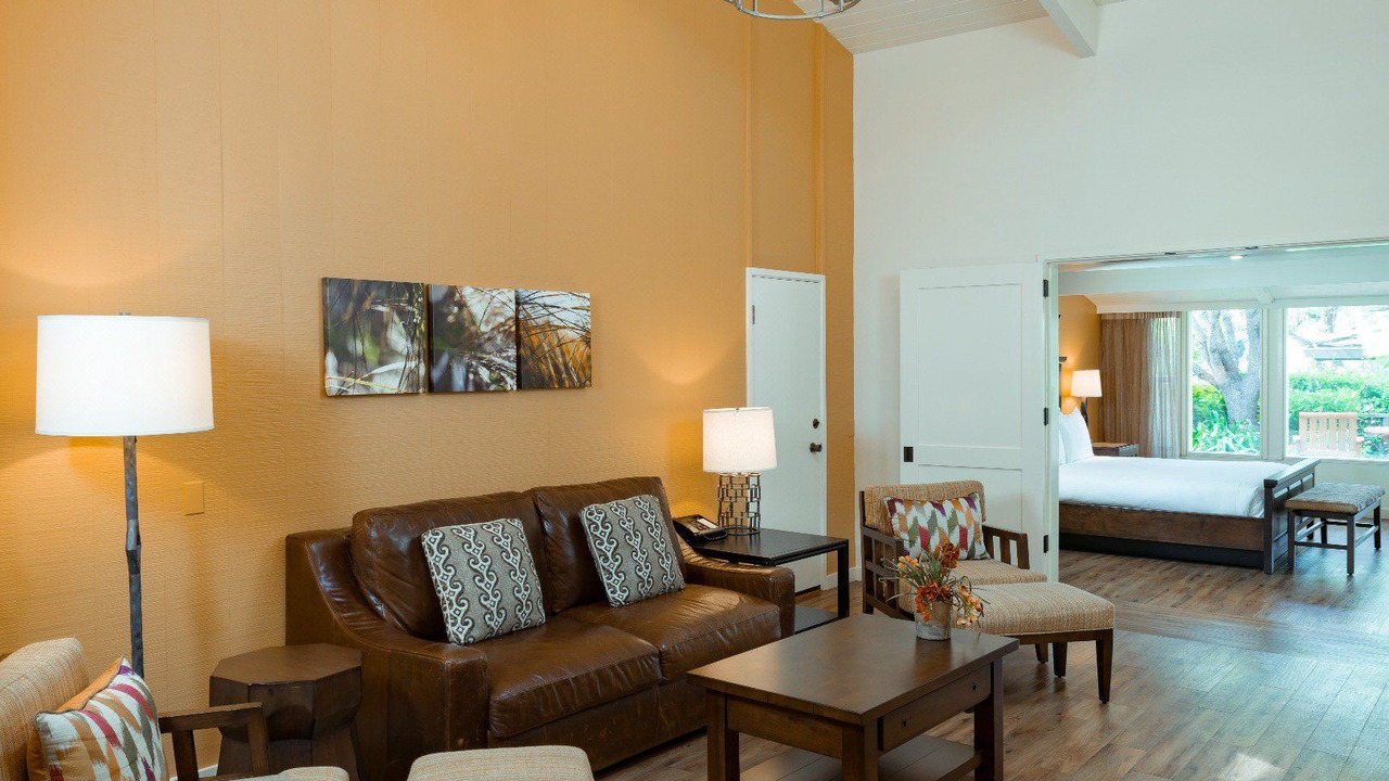 Photo of Livingroom in Quail Lodge