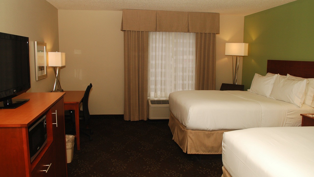 Photo of Bedroom in Irondale