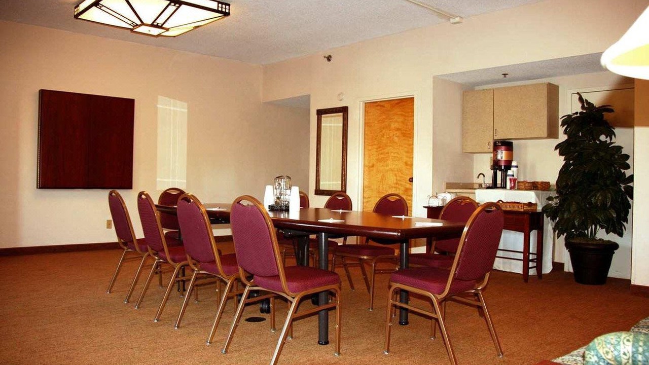 Photo of Livingroom in South Salisbury