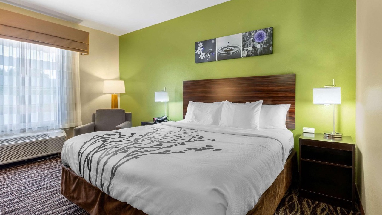 Photo of Bedroom in Millbrook