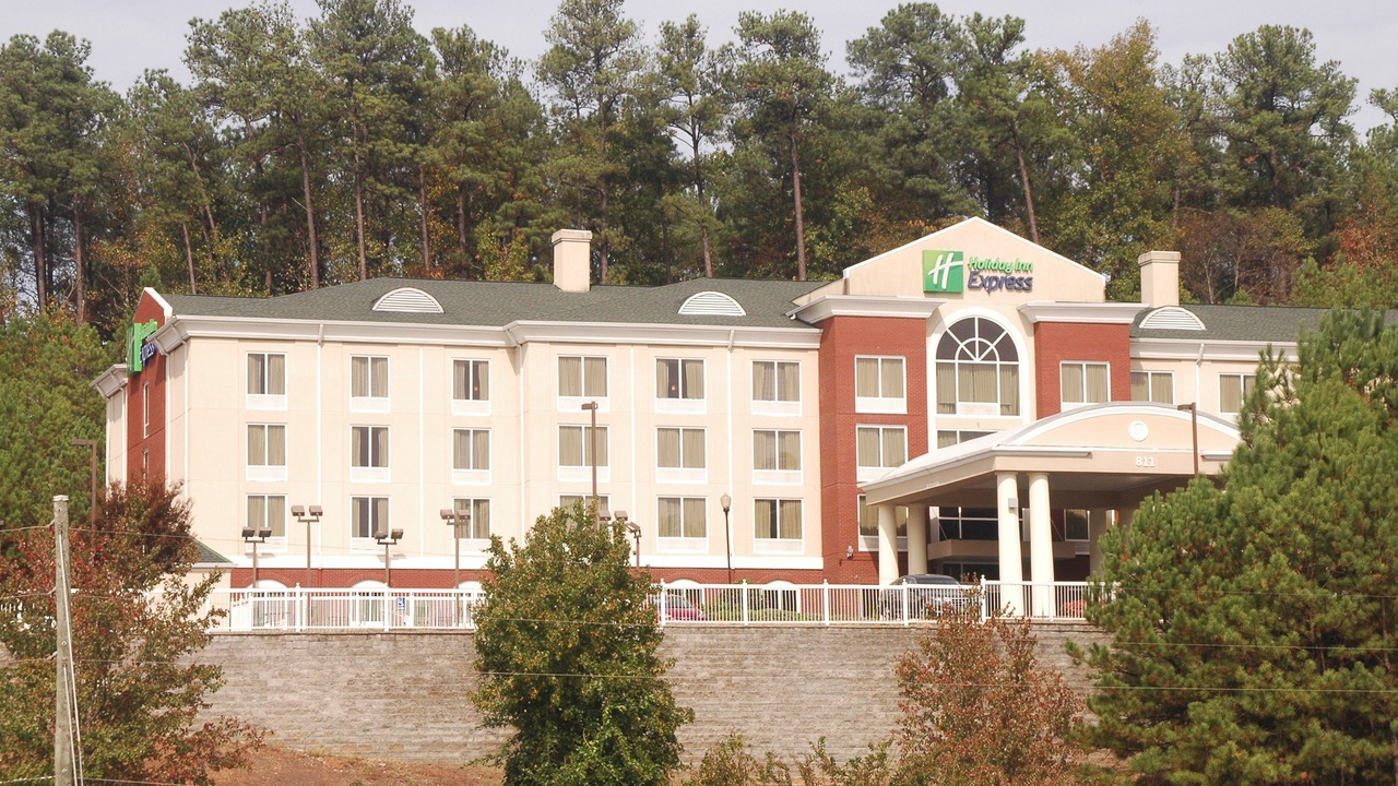 Photo of Buildings in Irondale