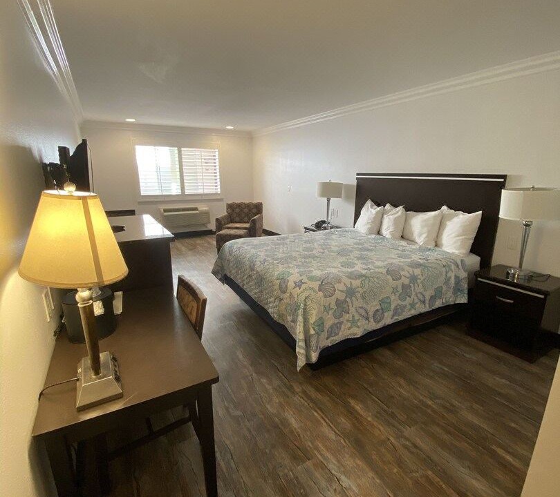 Photo of Bedroom in Sunset Beach