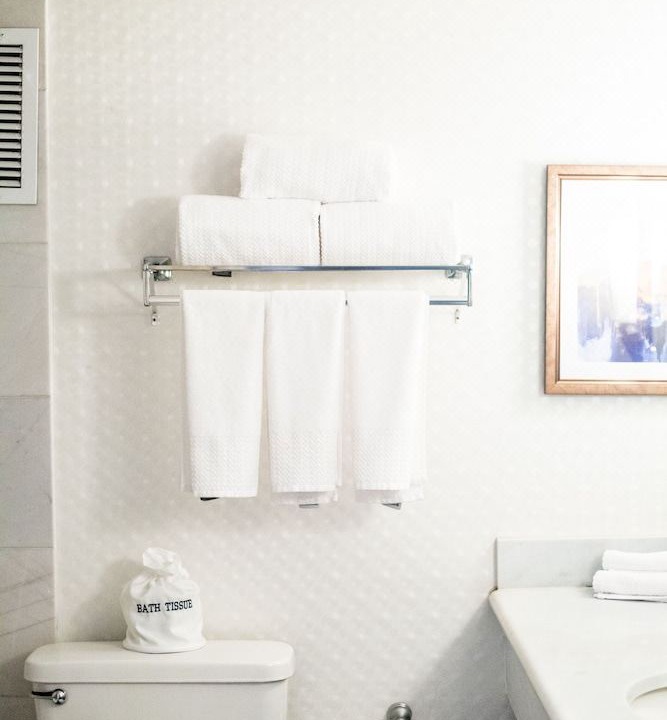 Photo of Bathroom in Tree Section