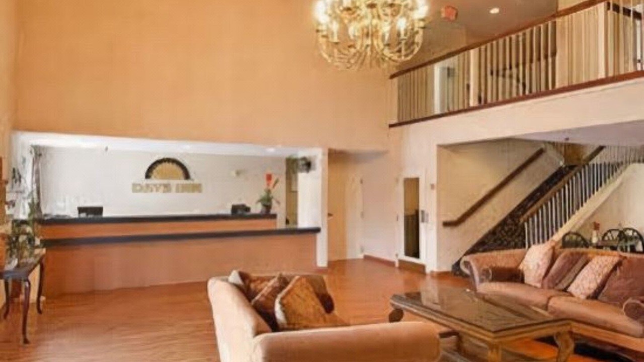 Photo of Livingroom in Phenix City