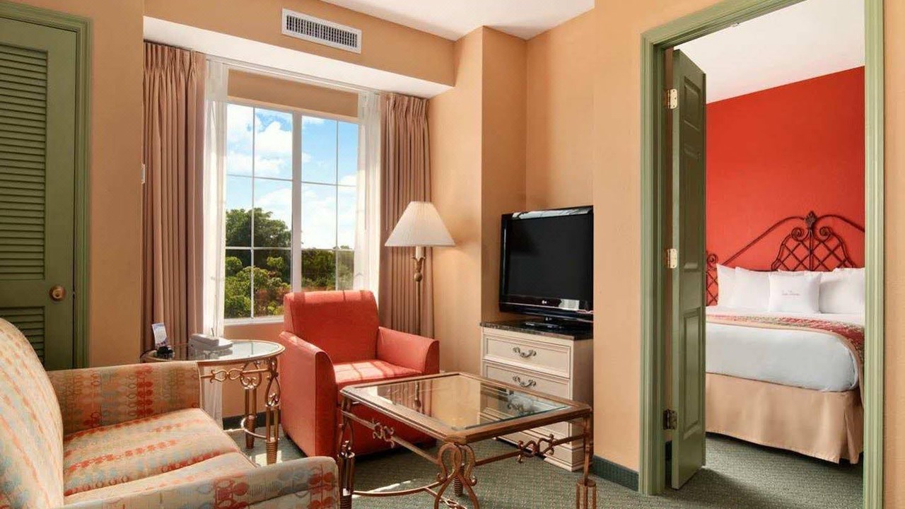 Photo of Livingroom in North Naples