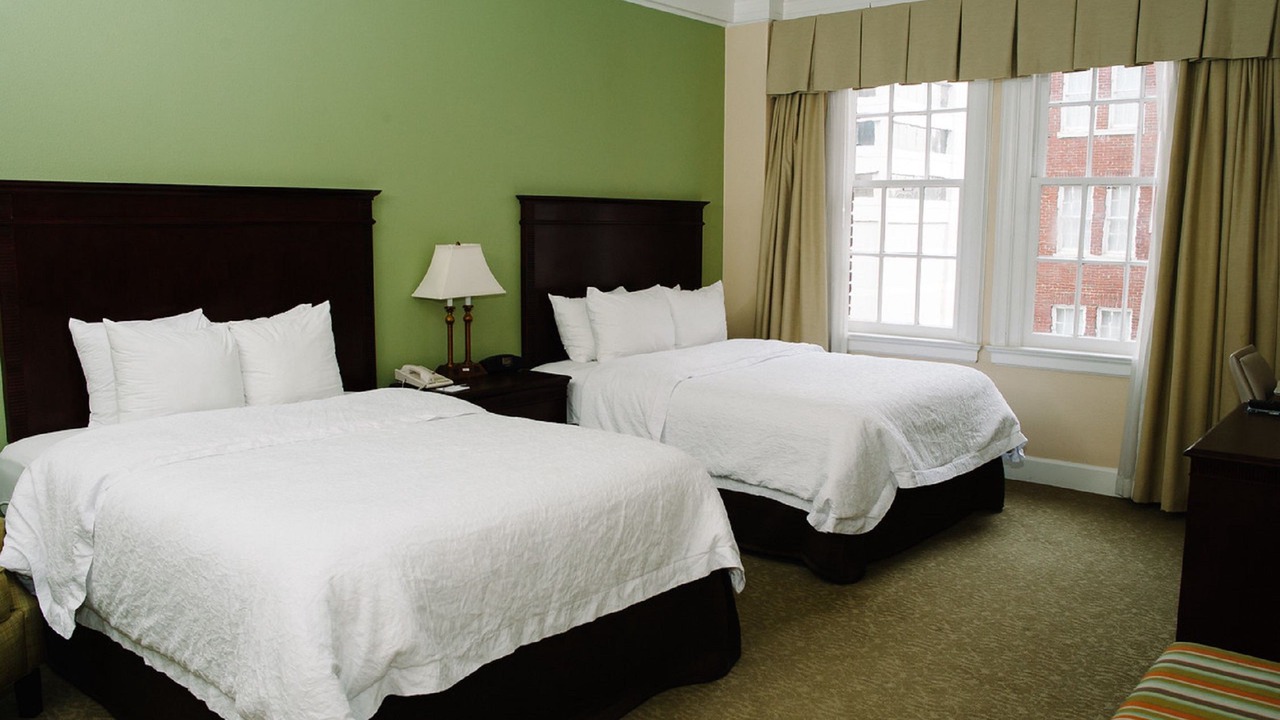 Photo of Bedroom in Central City