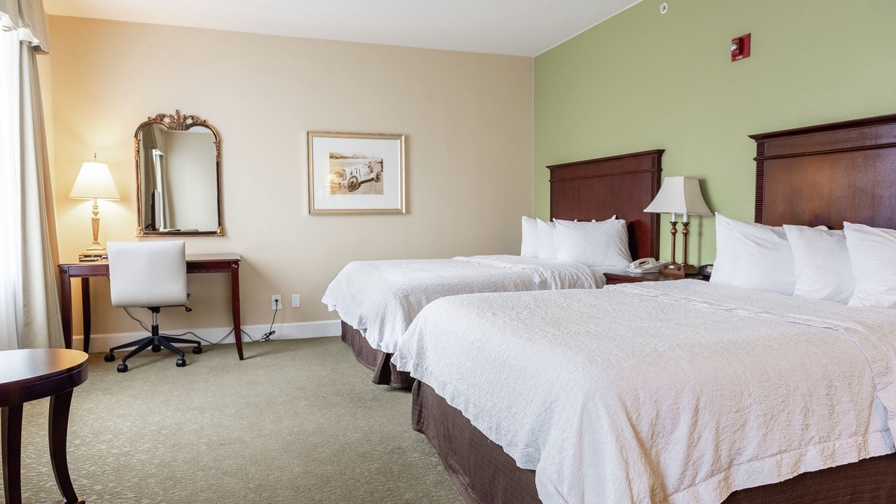 Photo of Bedroom in Central City