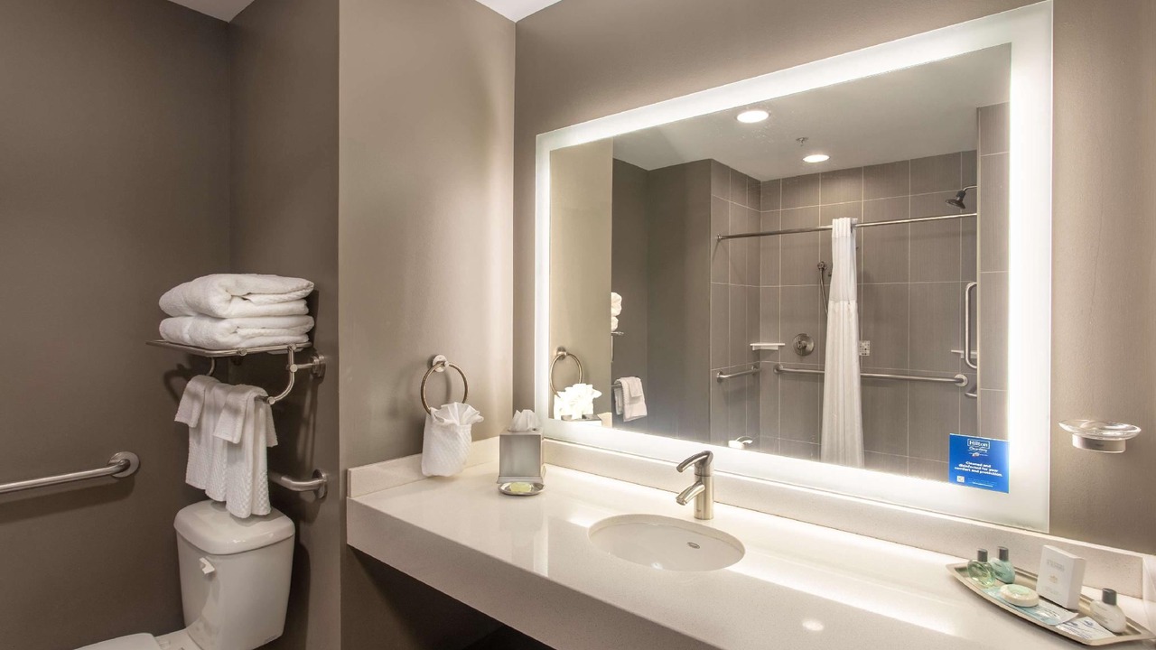 Photo of Bathroom in Williamsville