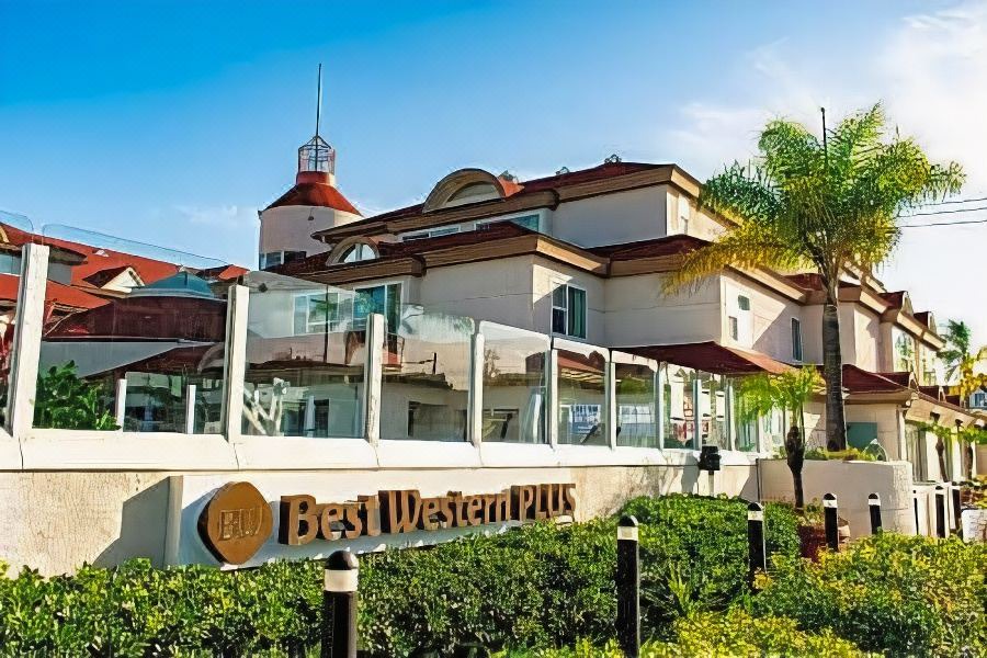 Photo of Buildings in Coronado