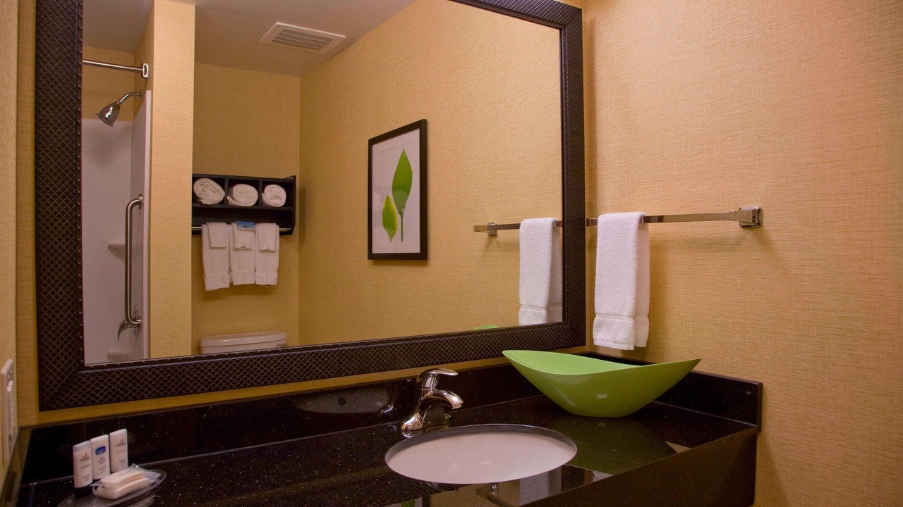 Photo of Bathroom in Gunter Afs
