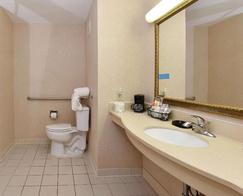 Photo of Bathroom in Selma