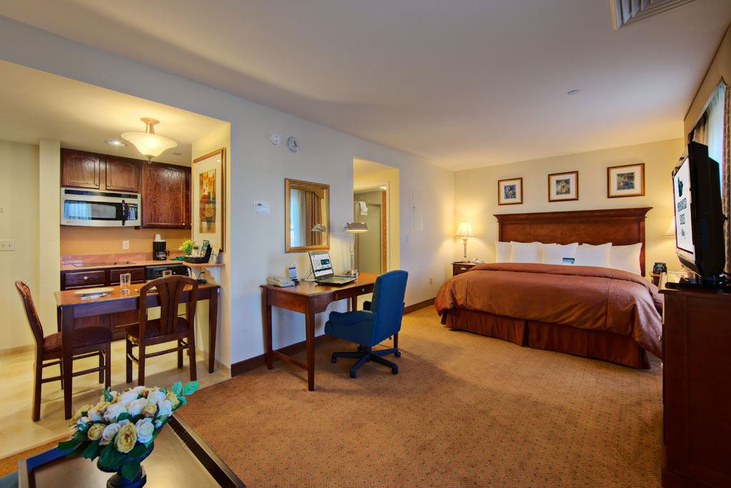 Photo of Livingroom in East Rutherford