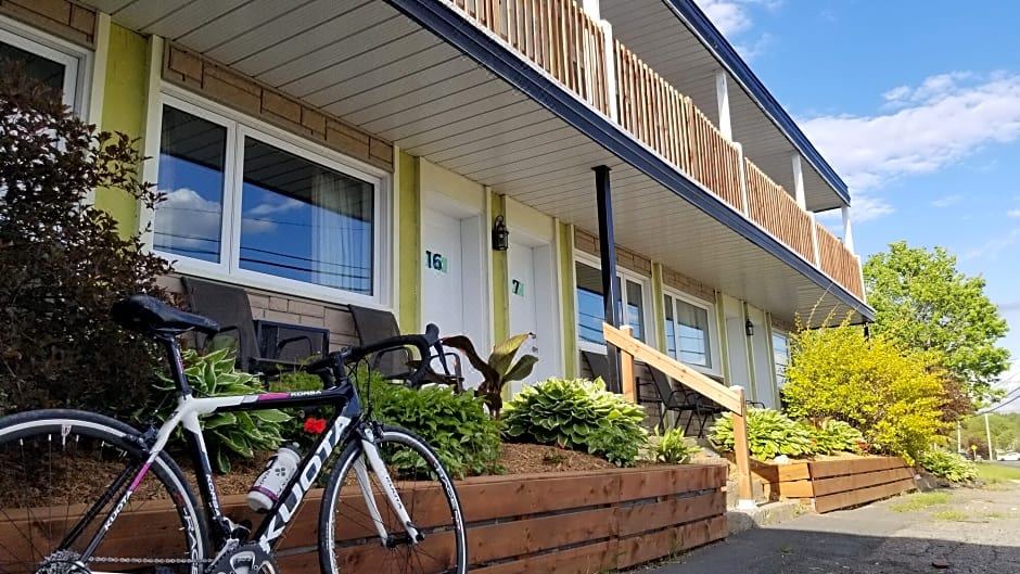 Photo of Buildings in Lac-Etchemin