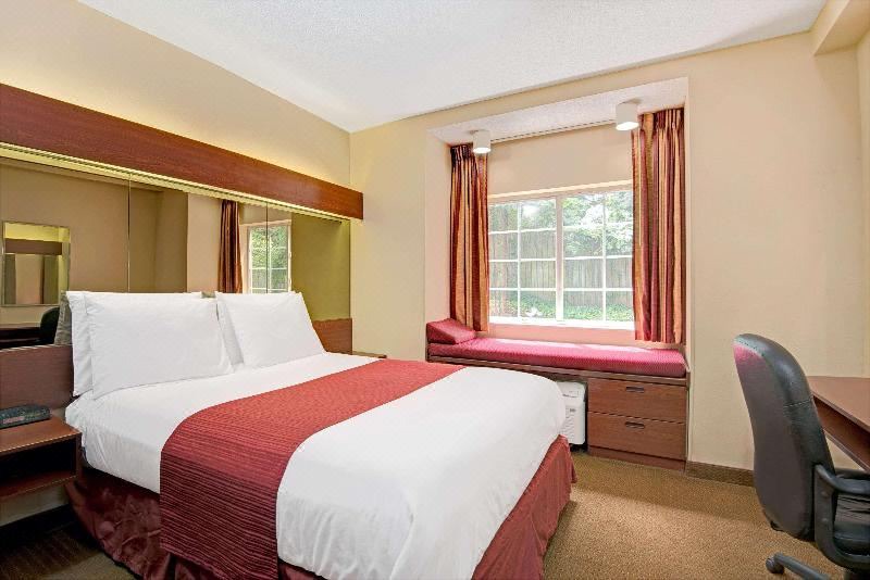 Photo of Bedroom in Southeast Raleigh