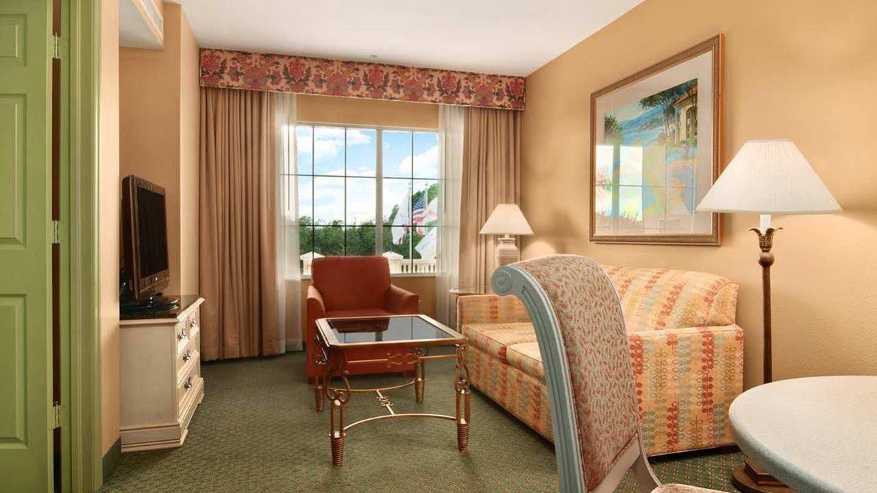 Photo of Livingroom in North Naples