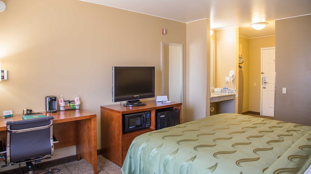 Photo of Bedroom in Merced