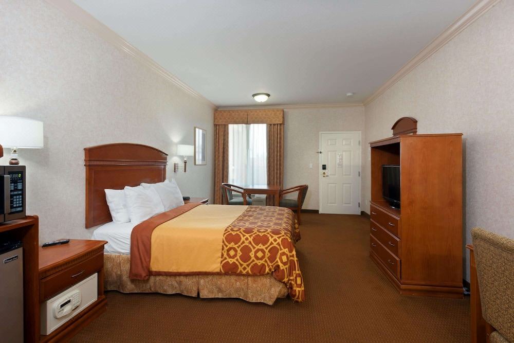 Photo of Bedroom in El Rancho