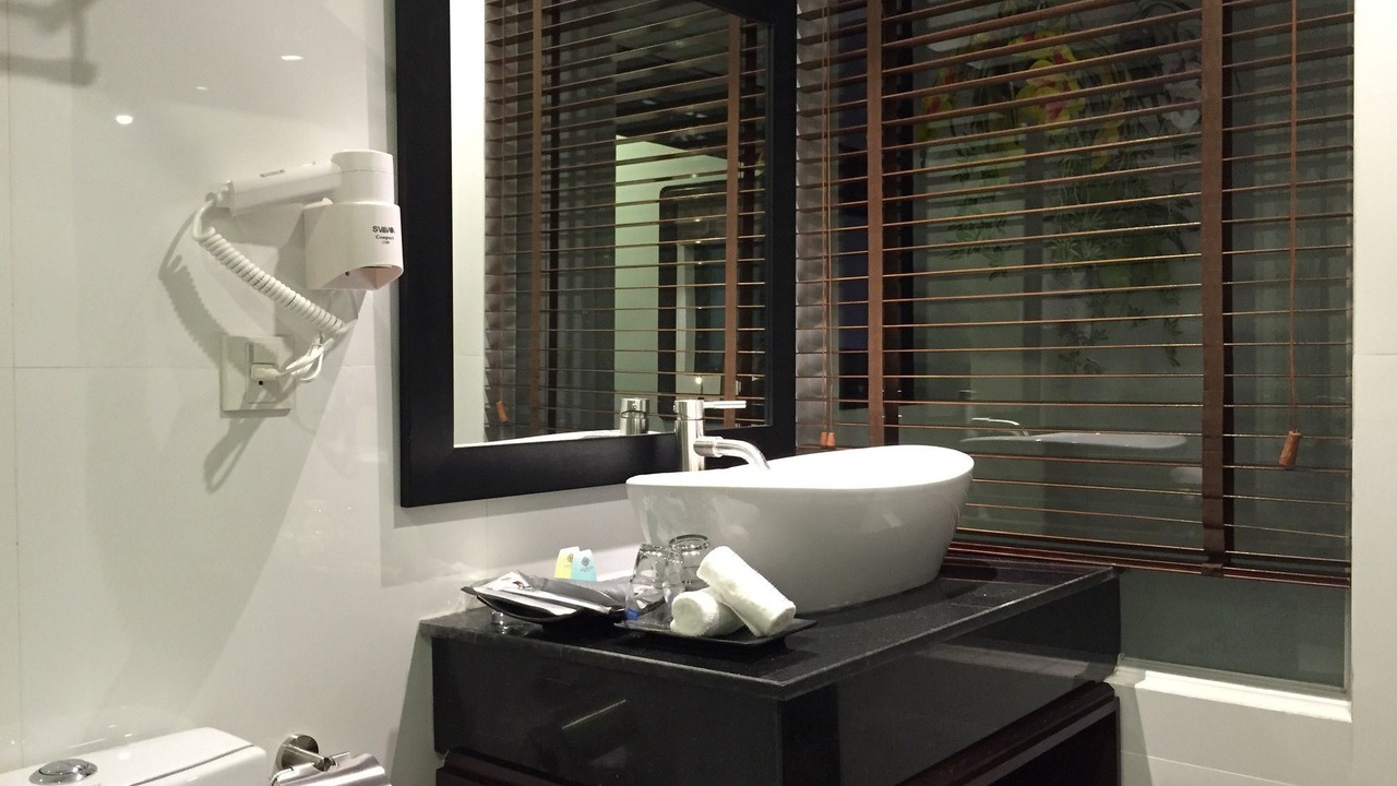 Photo of Bathroom in Old Quarter