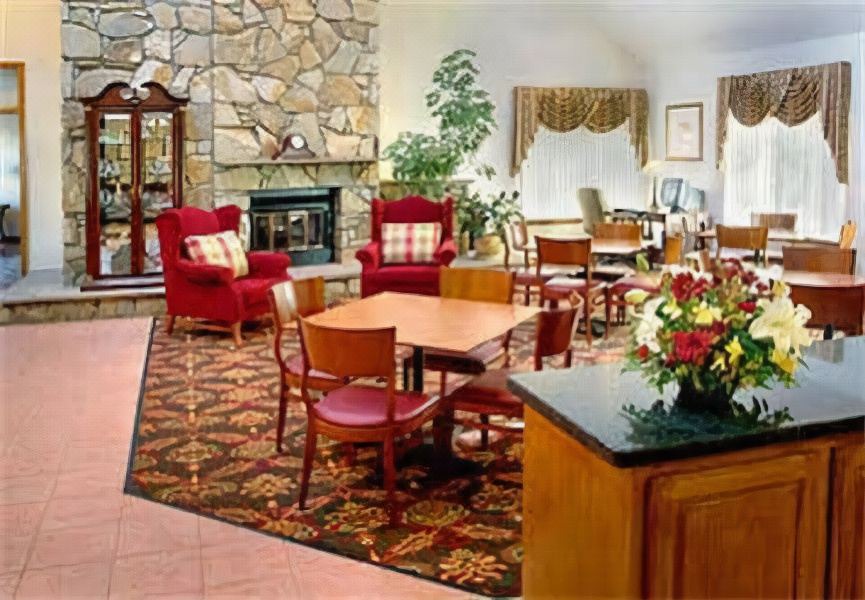 Photo of Livingroom in Fishkill