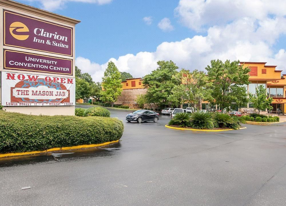 Photo of Buildings in Auburn