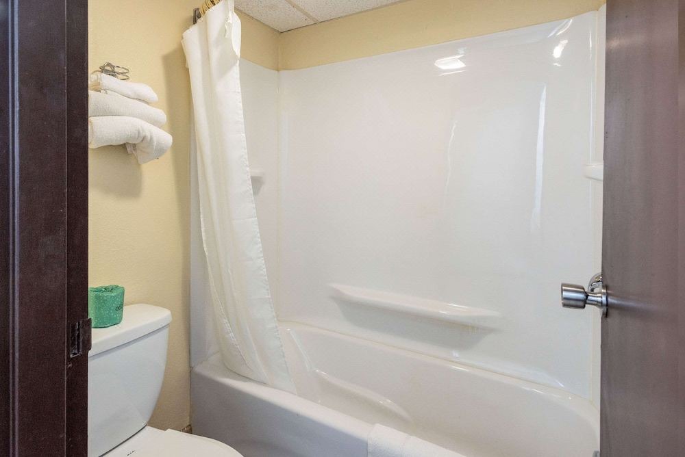 Photo of Bathroom in Winslow