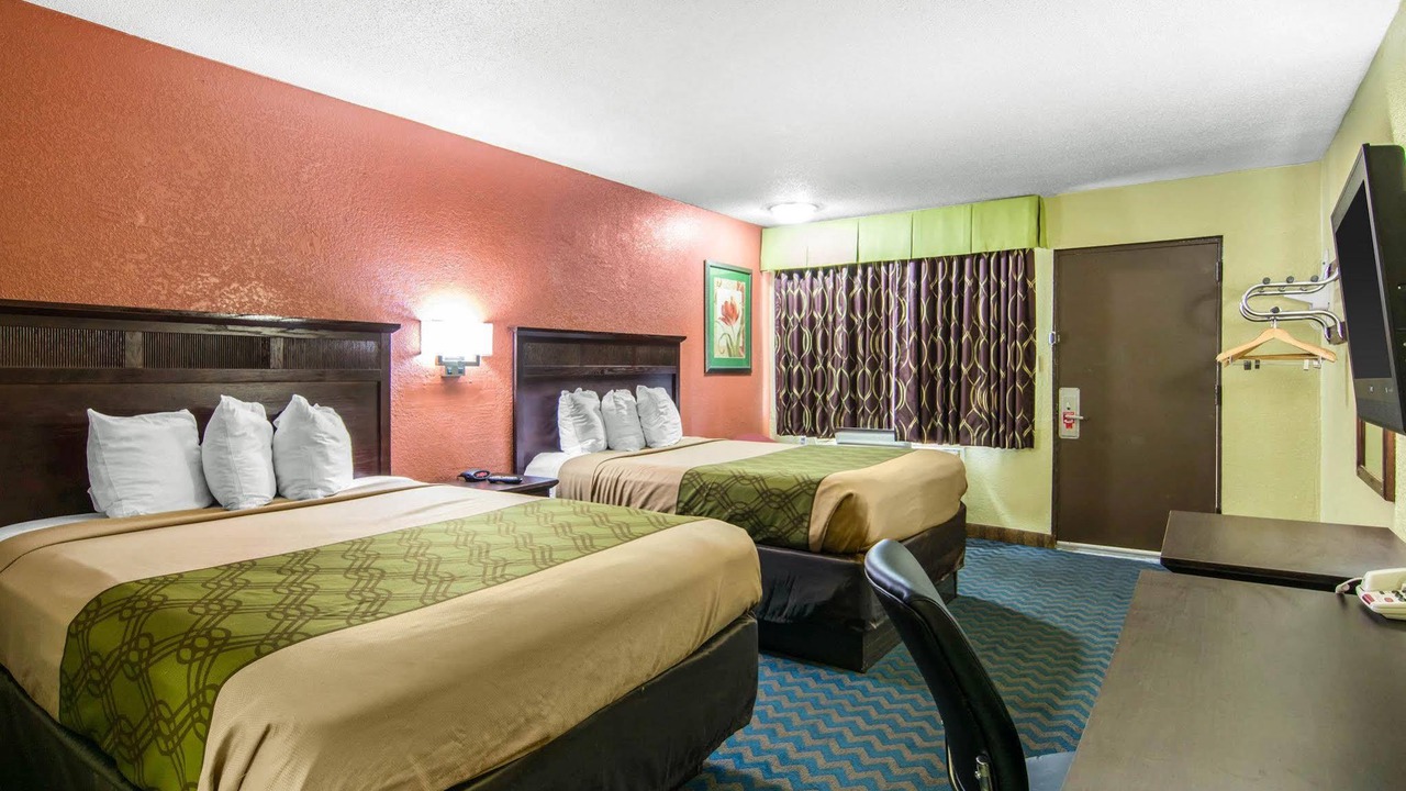 Photo of Bedroom in Weldon