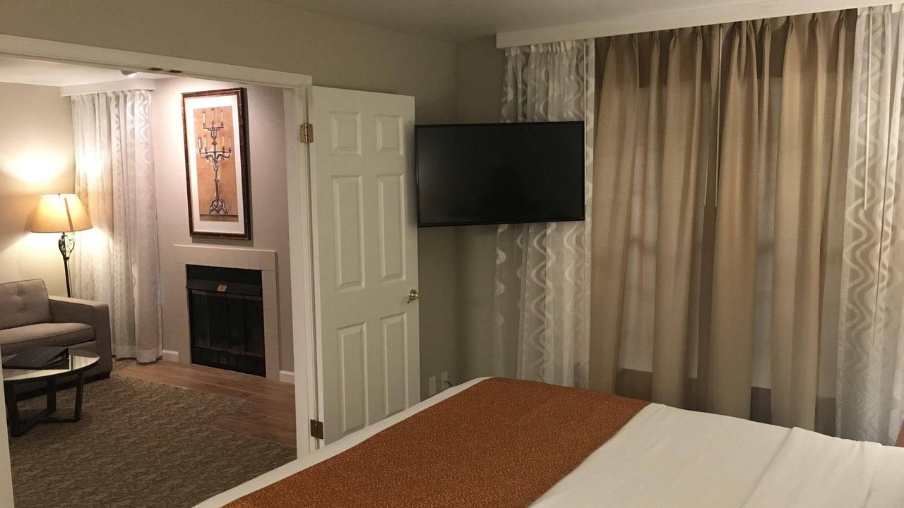Photo of Bedroom in Newark