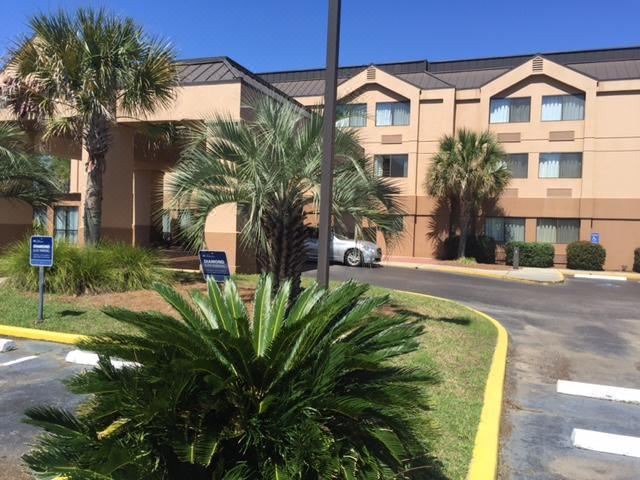 Photo of Buildings in Saraland