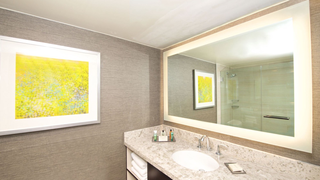 Photo of Bathroom in Cedar Knolls