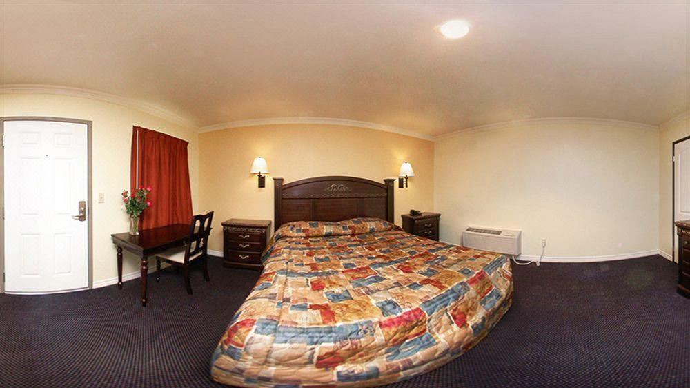 Photo of Bedroom in Circle Area