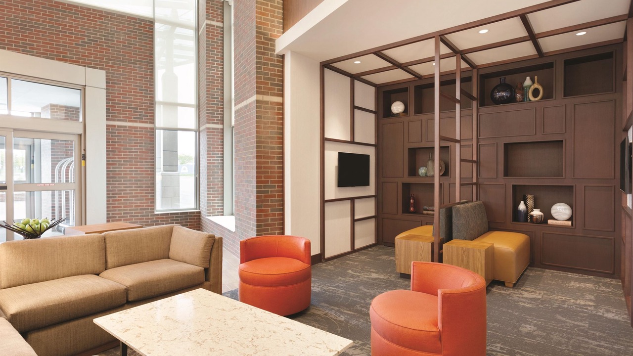 Photo of Livingroom in Amherst