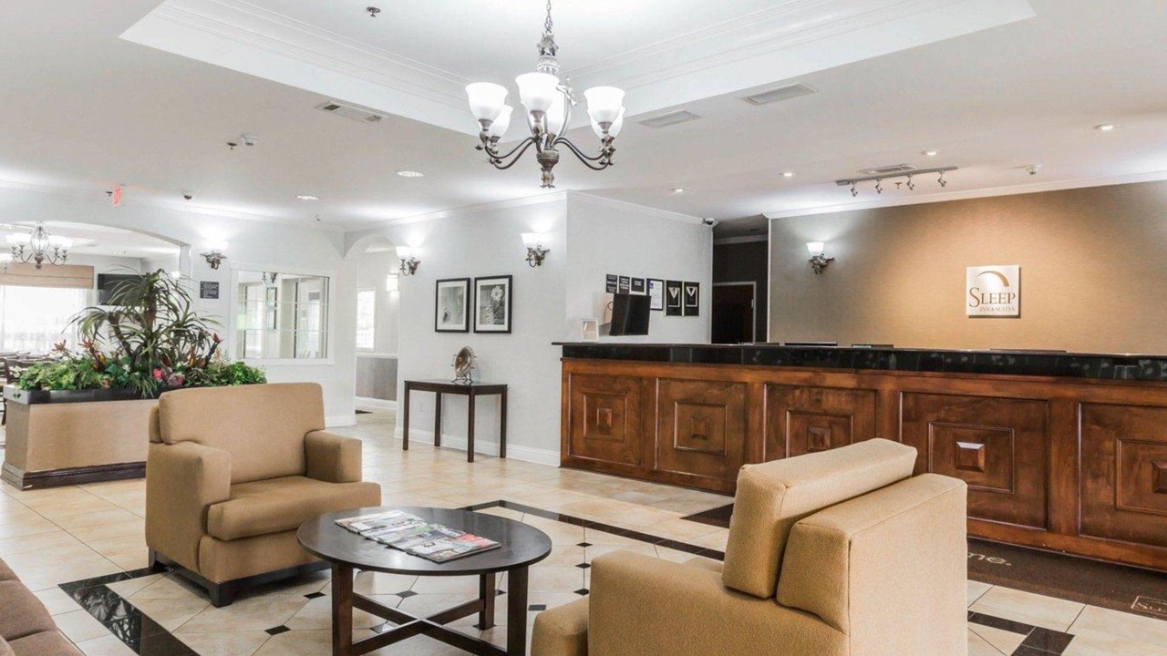 Photo of Livingroom in Millbrook
