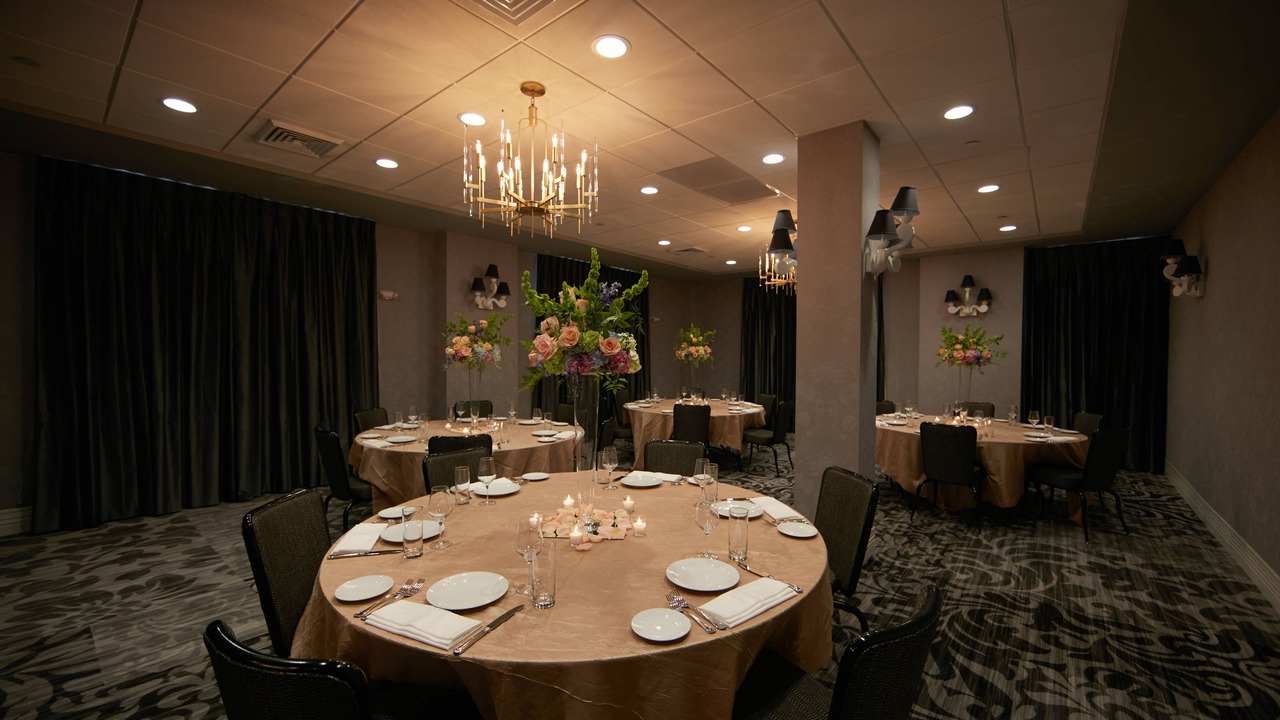 Photo of Livingroom in Central City