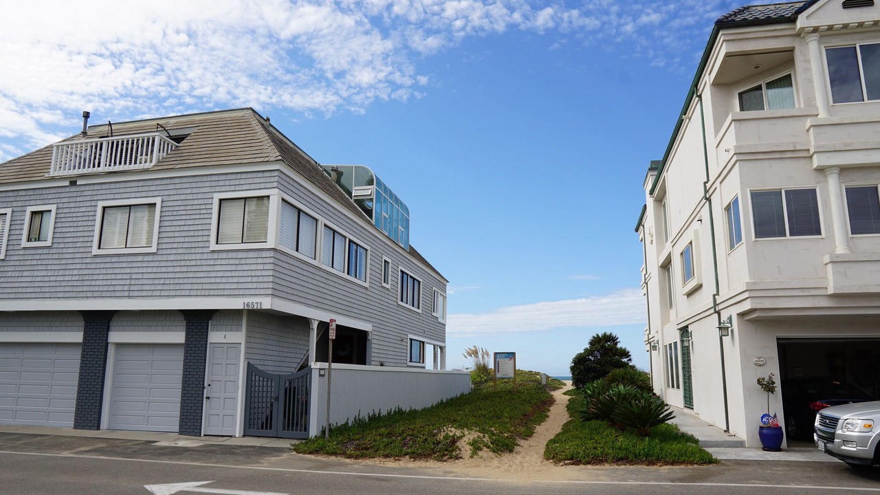 Photo of Buildings in Sunset Beach