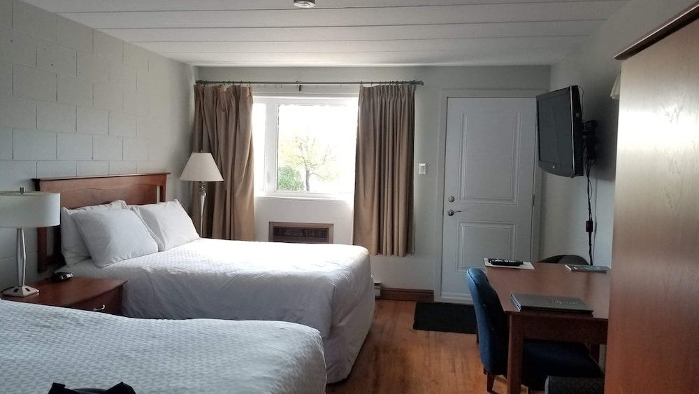 Photo of Bedroom in Lac-Etchemin